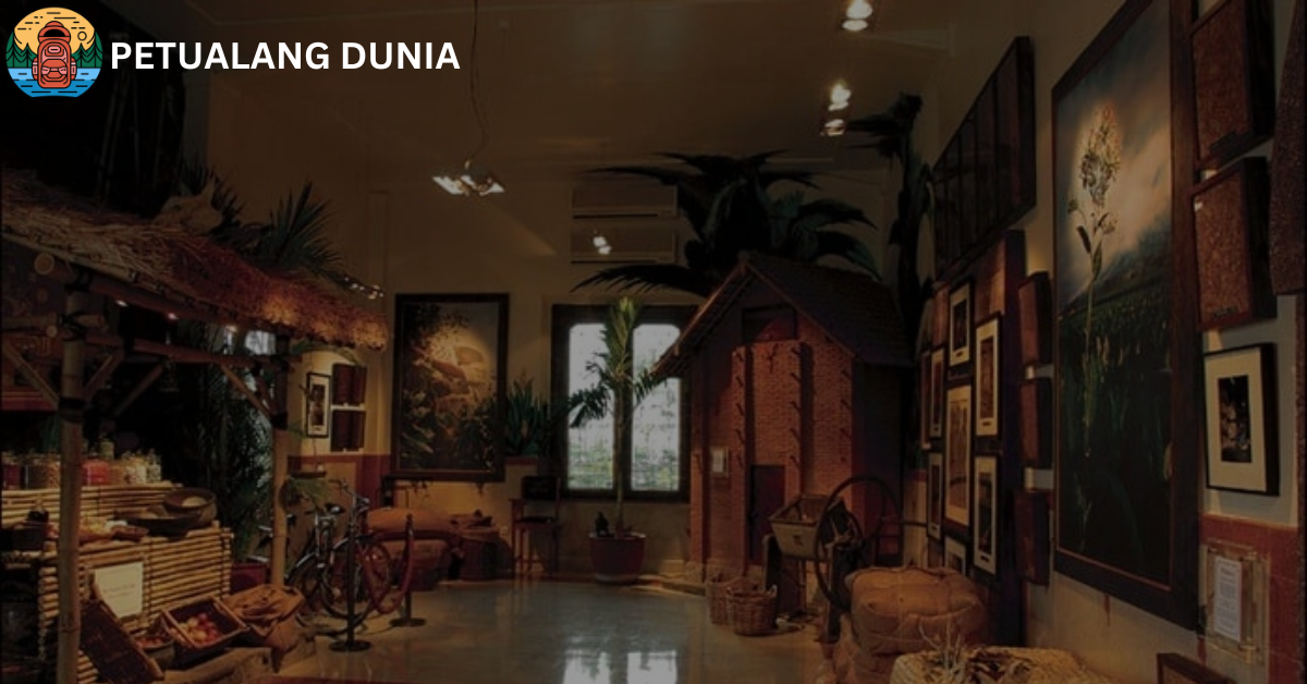 House of Sampoerna Surabaya - Petualang Dunia