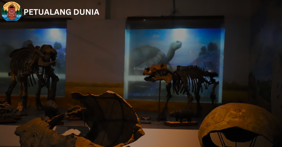 Museum Geologi Bandung - Petualang Dunia
