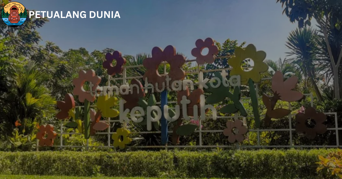 Taman Harmoni Keputih Surabaya - Petualang Dunia