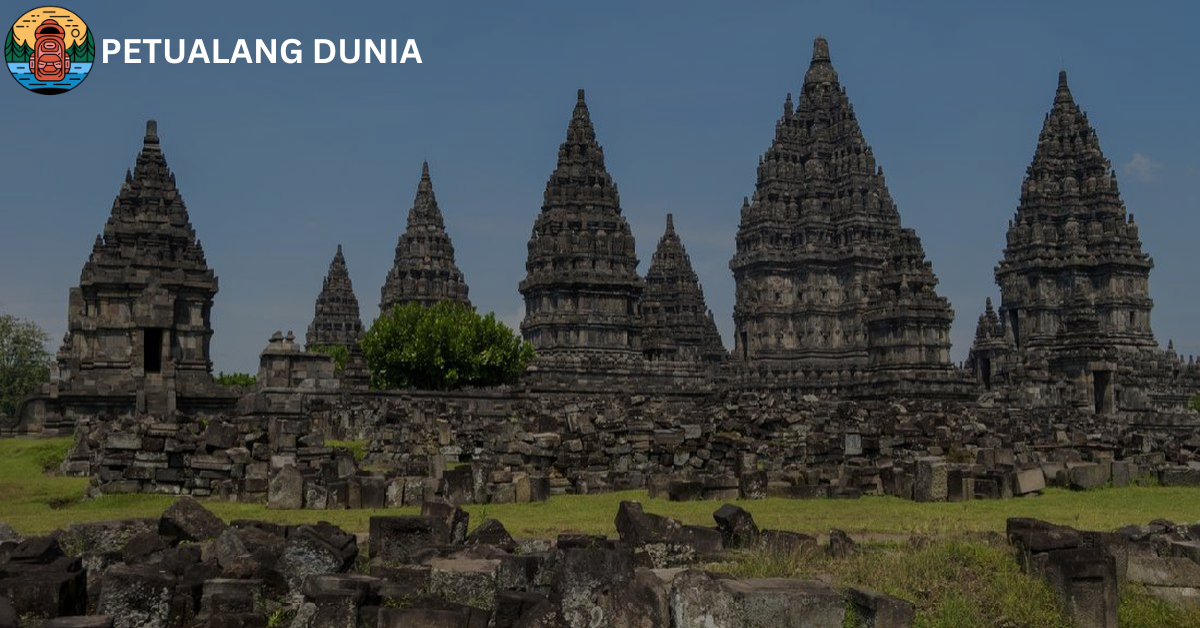 Candi Prambanan - Petualang Dunia