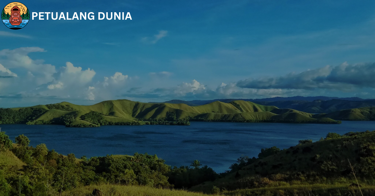 Danau Sentani - Petualang Dunia