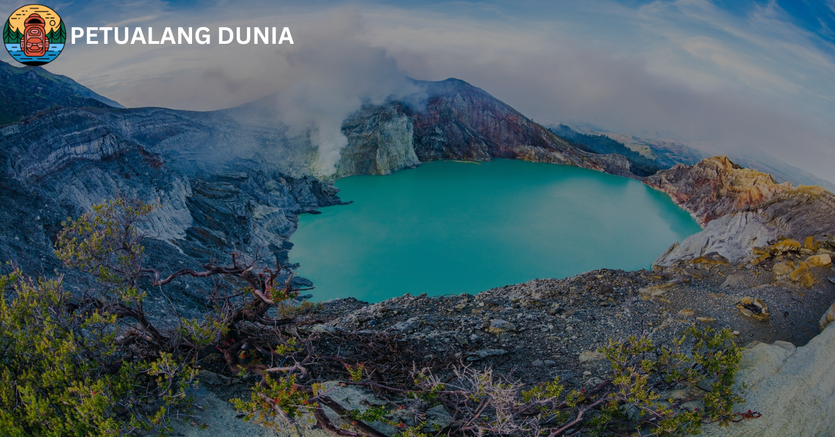 Kawah Ijen - Petualang Dunia