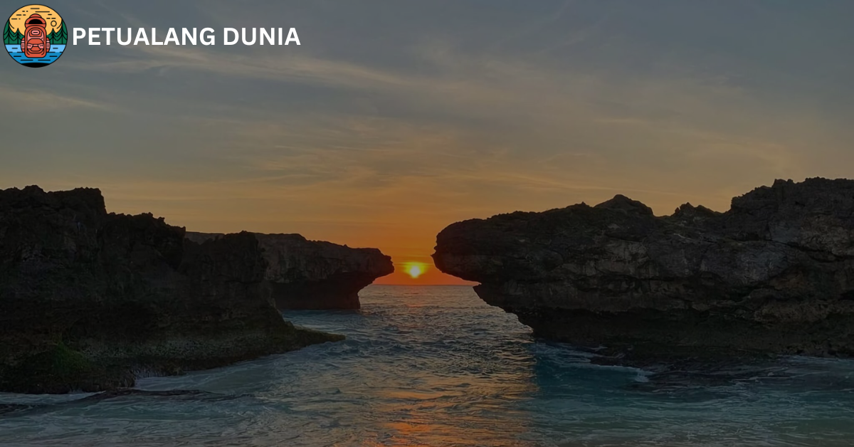Pantai Mandorak - Petualang Dunia