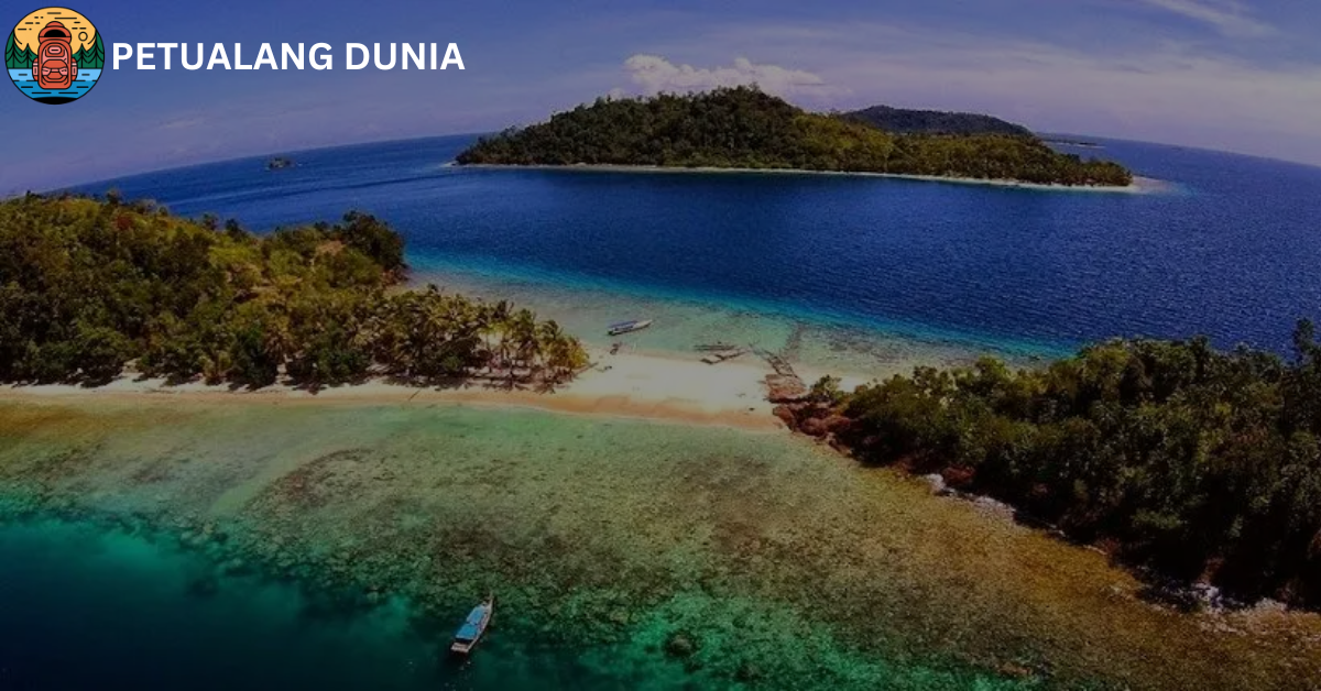 Pantai Padang - Petualang Dunia